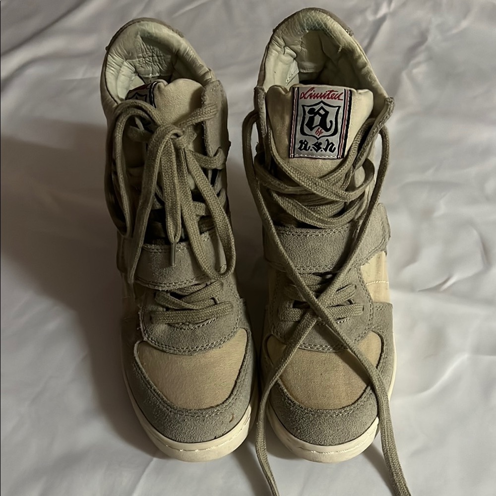 Ash Ankle Boots in Olive and Cream